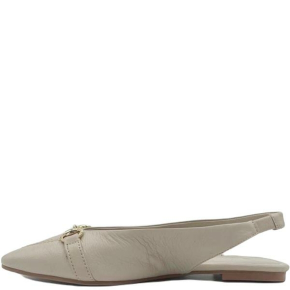 Carmela Women's Chic Beige Pointed Toe Slingback Flat Leather Loafers. NWT - Picture 3 of 14